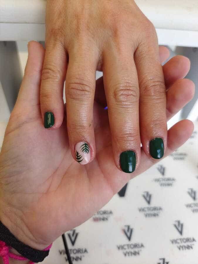 Catalina Sarralde Estética Integral arreglo de uñas